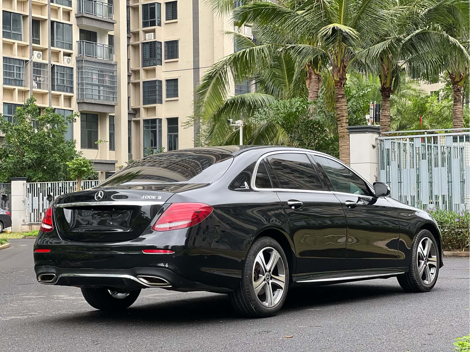 Mercedes-Benz E-Class, 2017 9
