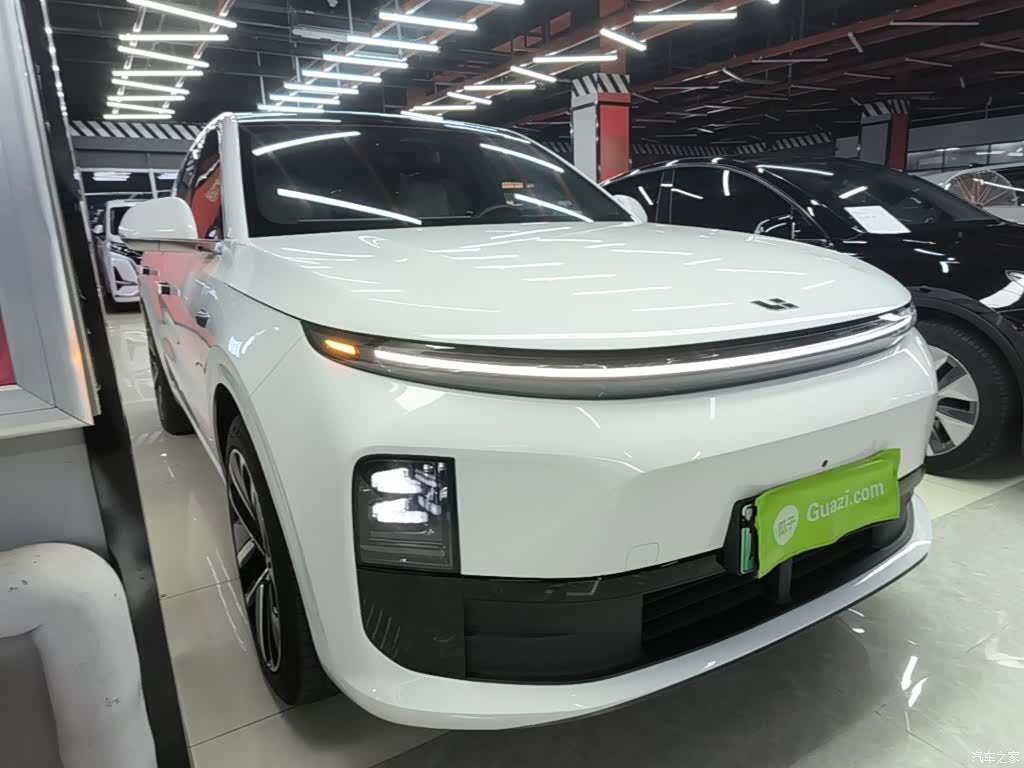 Li Auto L6, 2024 4