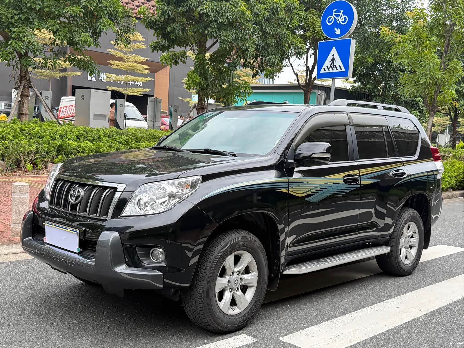 Toyota Prado, 2012 1