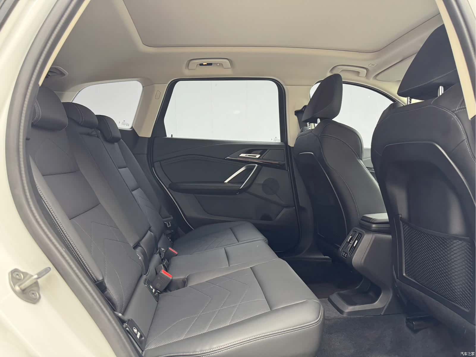 BMW X1, 2023 8