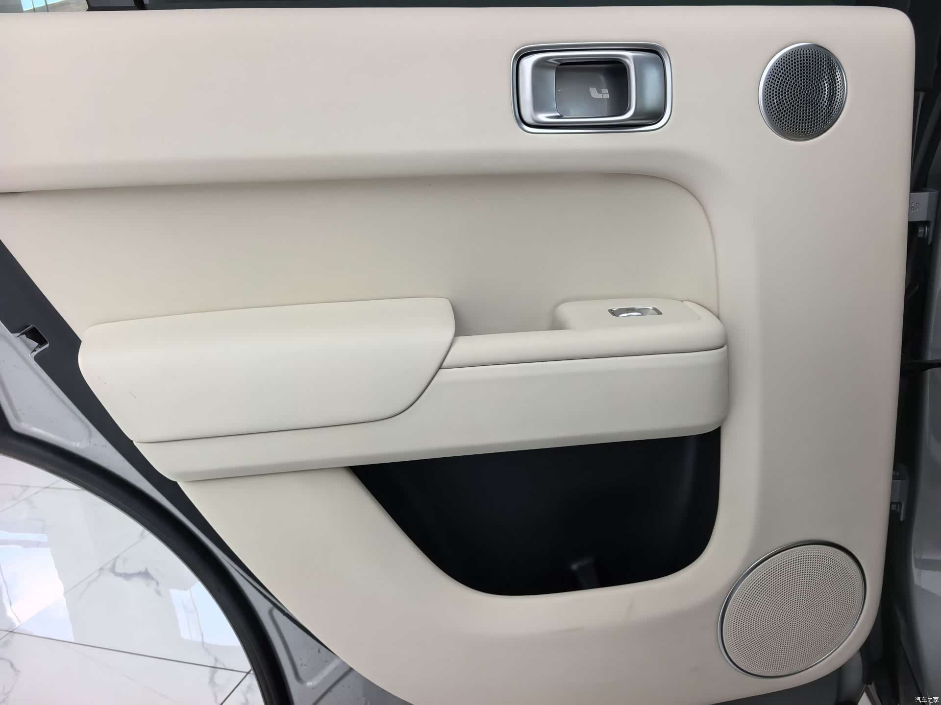 Li Auto L7, 2023 15