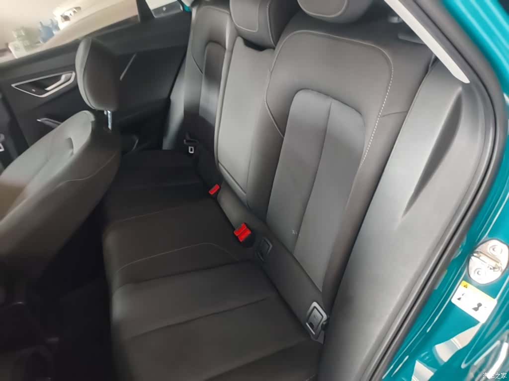 Audi Q2L, 2020 17