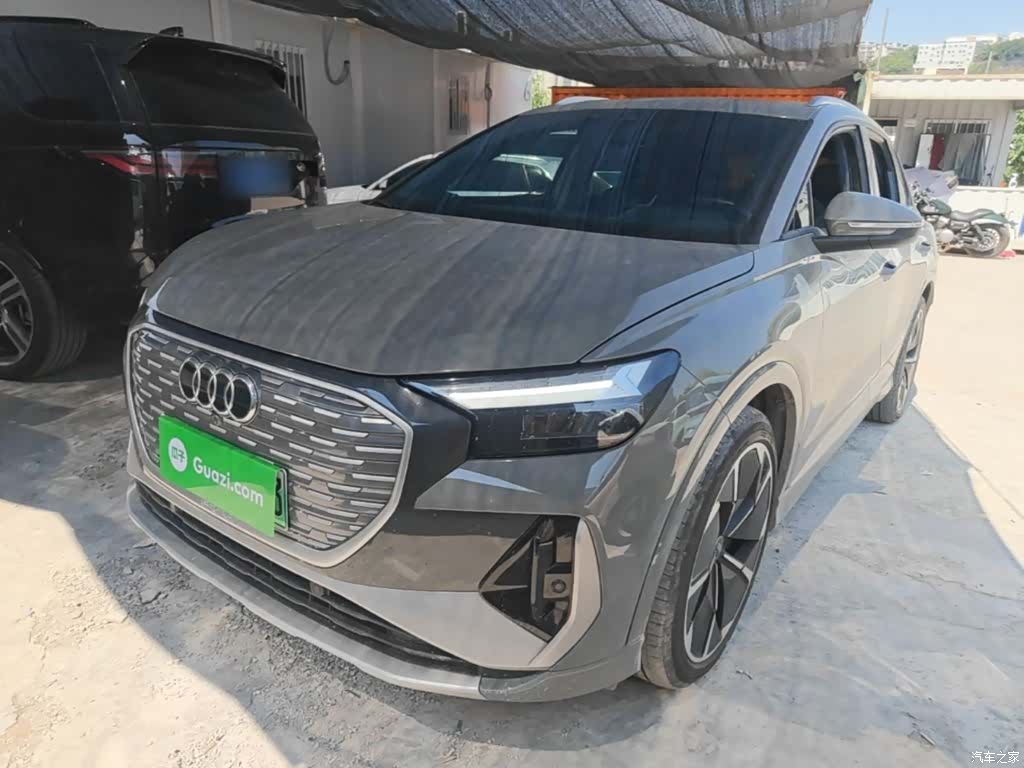 Audi Q4 e-tron, 2023 1