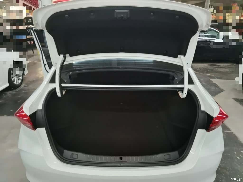 Buick Verano, 2024 19