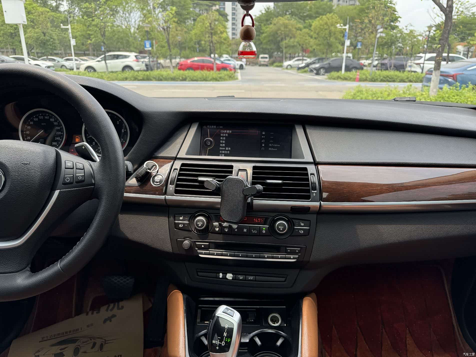 BMW X6, 2013 8