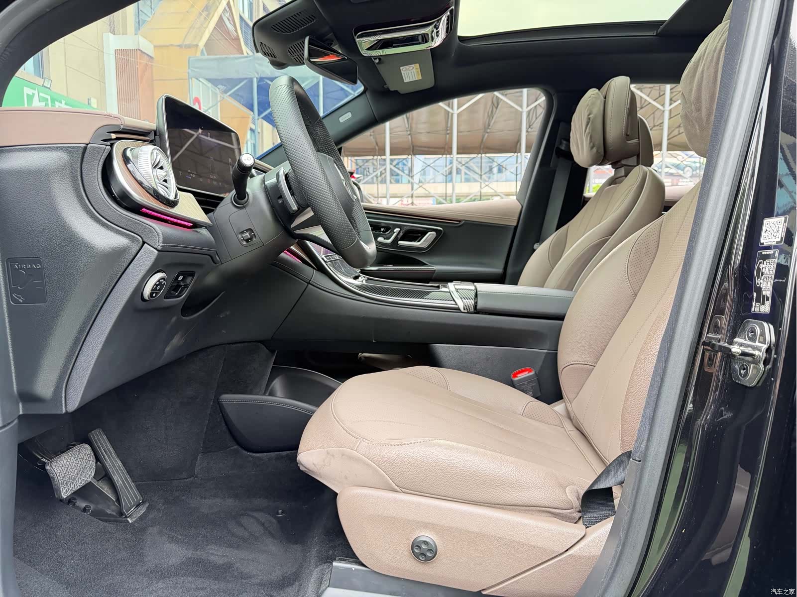 Mercedes-Benz EQE, 2023 все фото