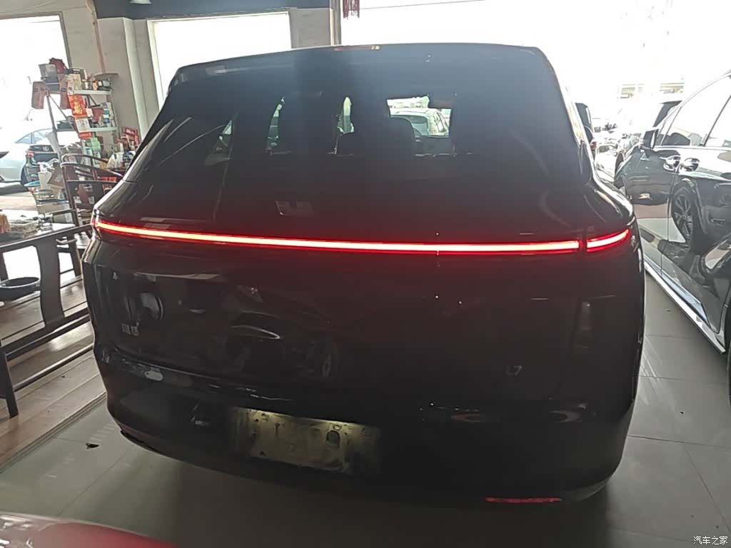 Li Auto L7, 2024 6