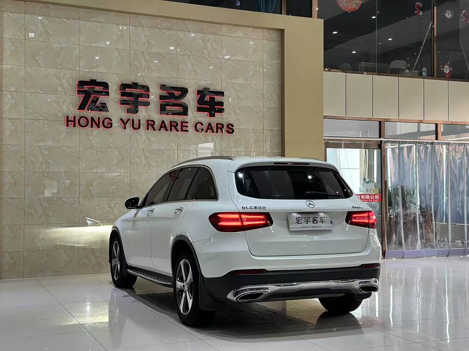 Mercedes-Benz GLC Mercedes-Benz GLC