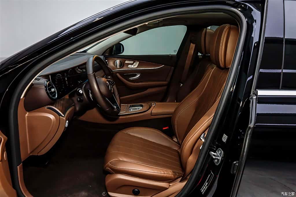 Mercedes-Benz E-Class, 2021 15