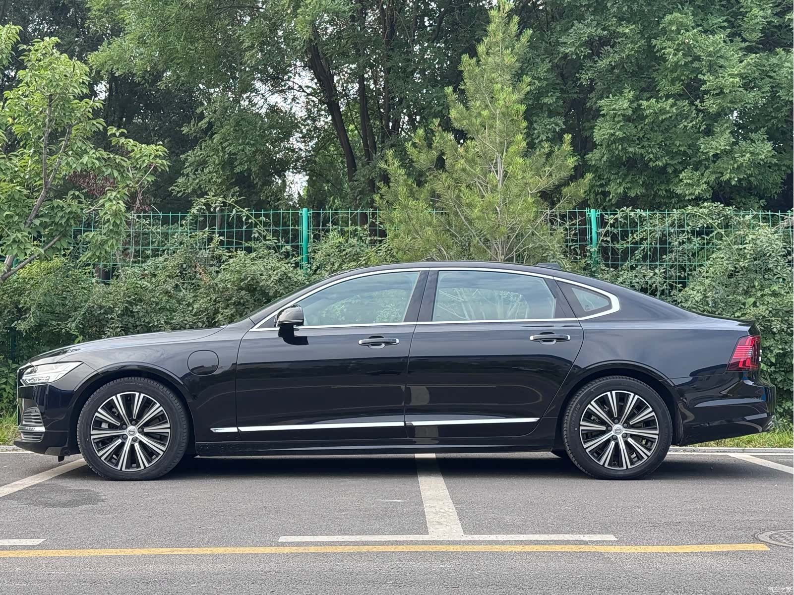 Volvo S90, 2021 4