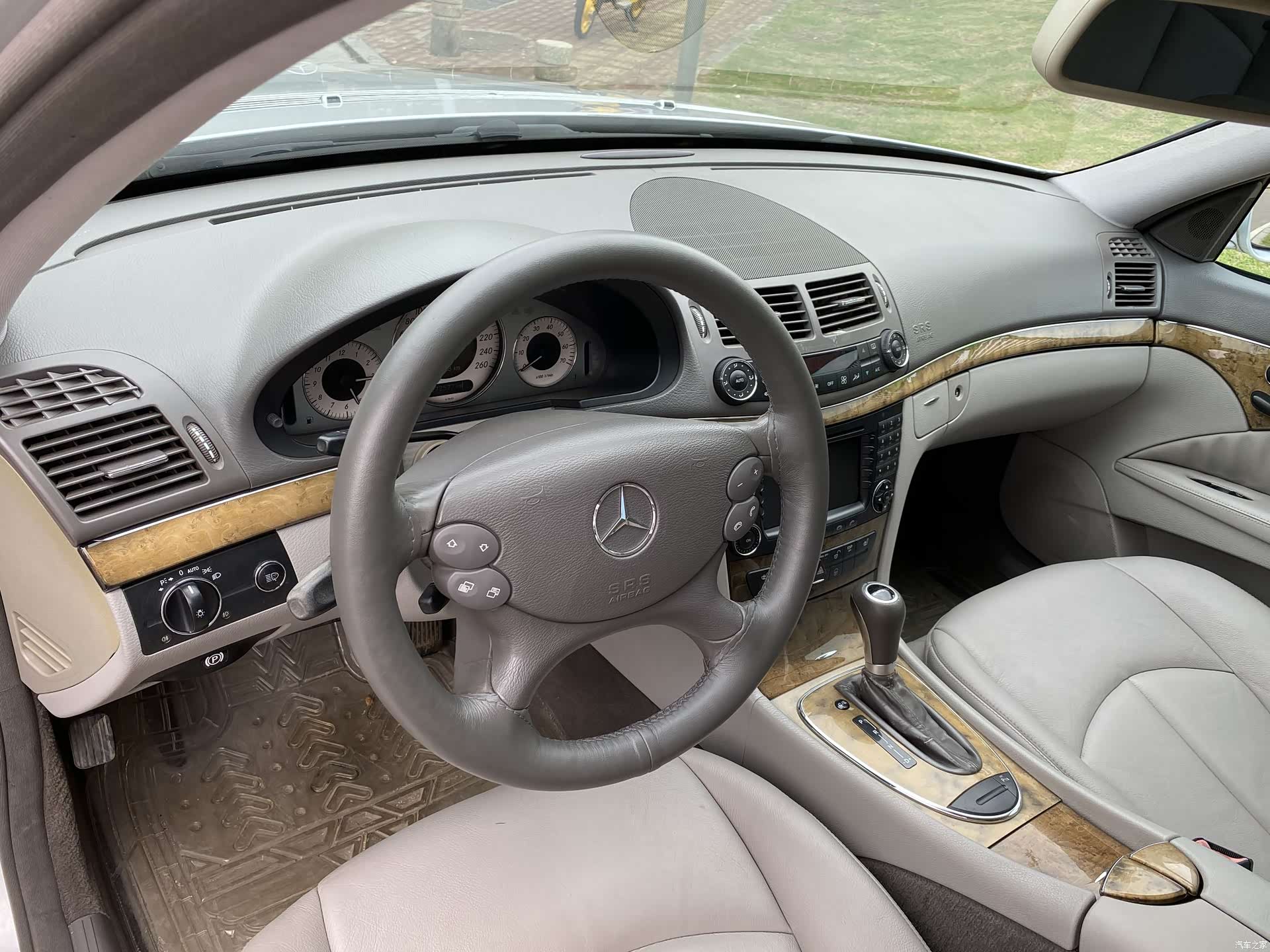 Mercedes-Benz E-Class, 2007 17