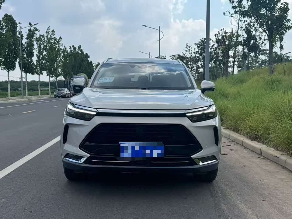 BAIC Beijing X7