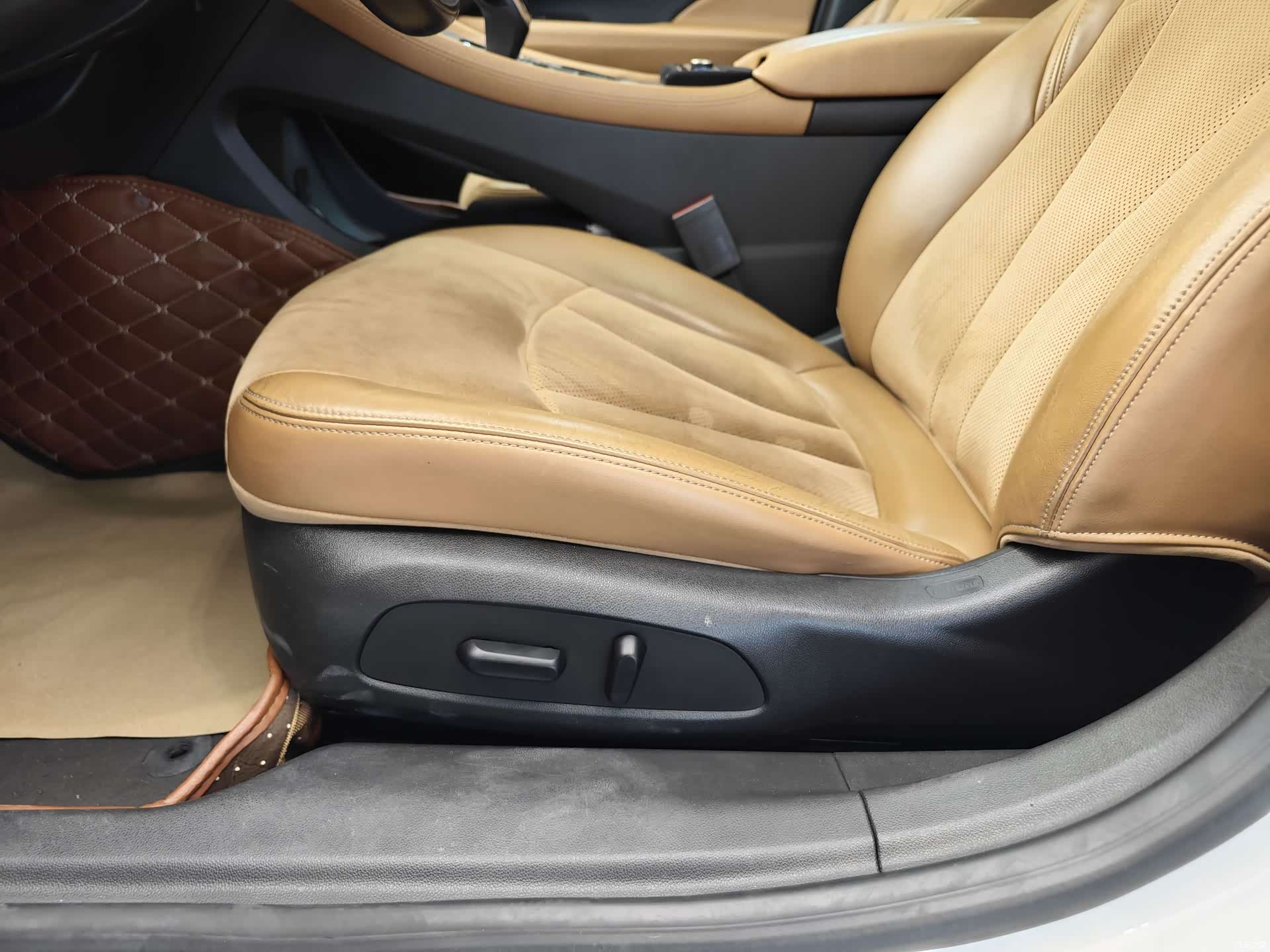 Buick LaCrosse, 2016 10