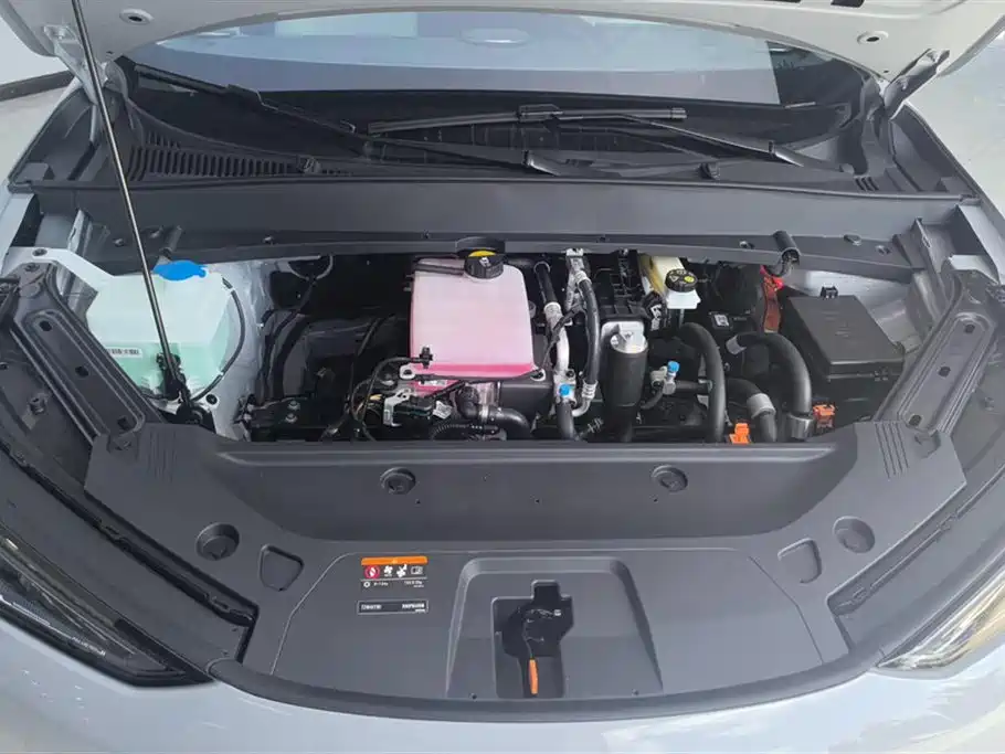 Geely Galaxy Galaxy E5