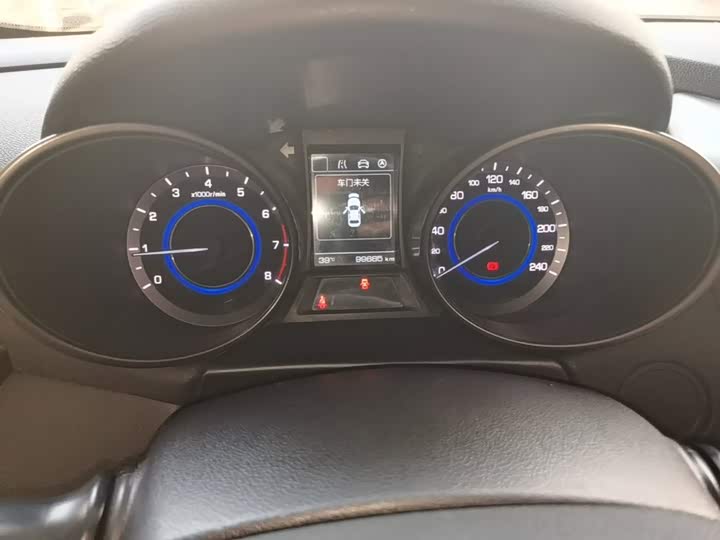 Changan Eado XT 2016 1.6L МКПП jun ku xing