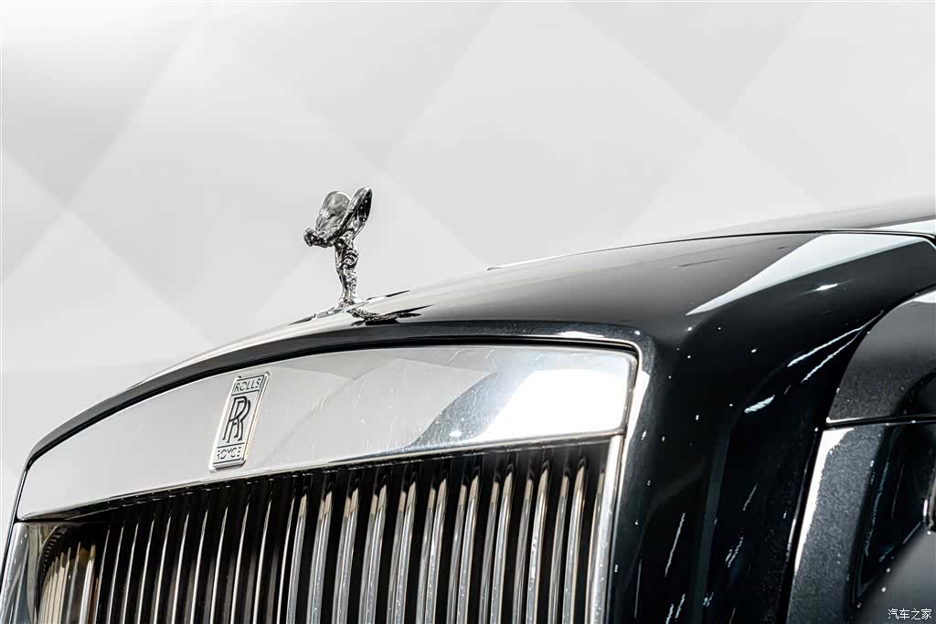 Rolls-Royce Ghost, 2020 все фото