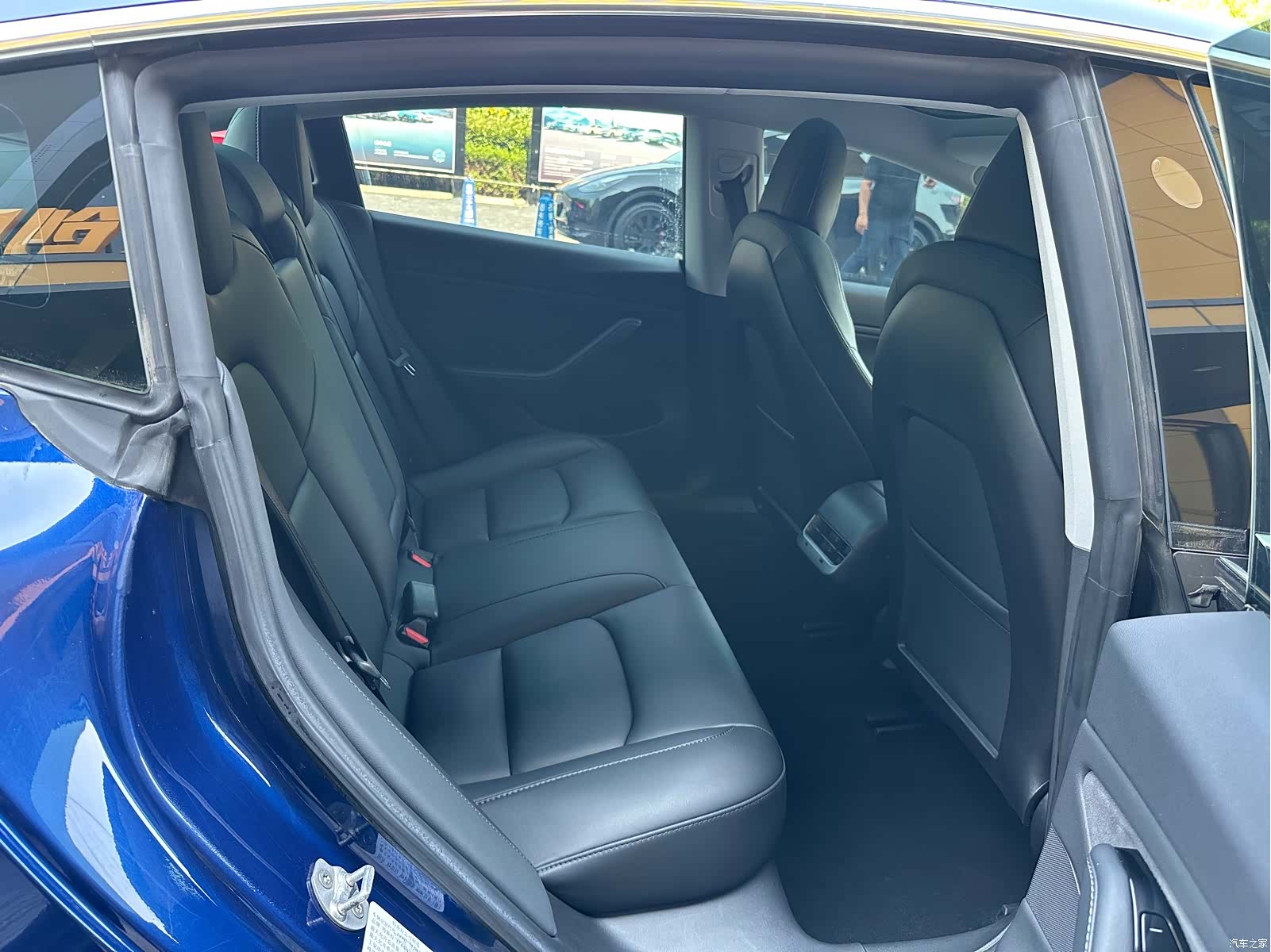 Tesla Model 3, 2019 10