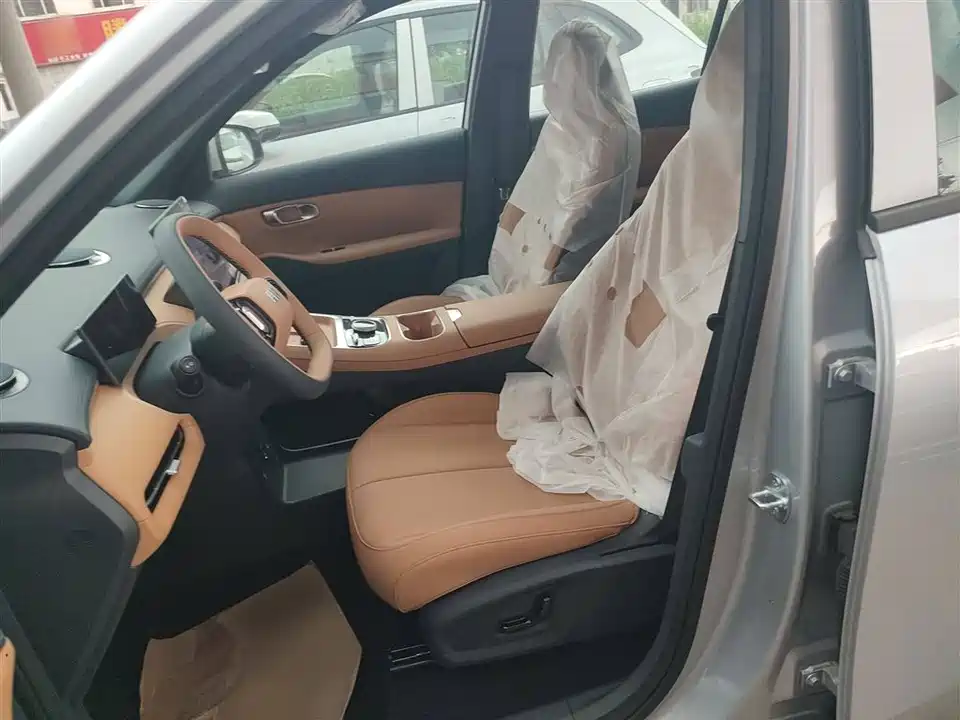 Geely Galaxy Galaxy Starship 7 EM-i