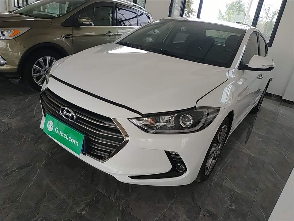 Hyundai Lead