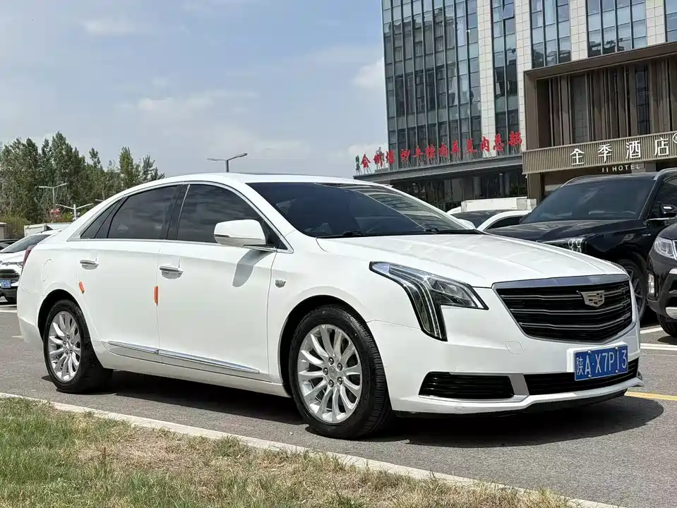 Cadillac XTS