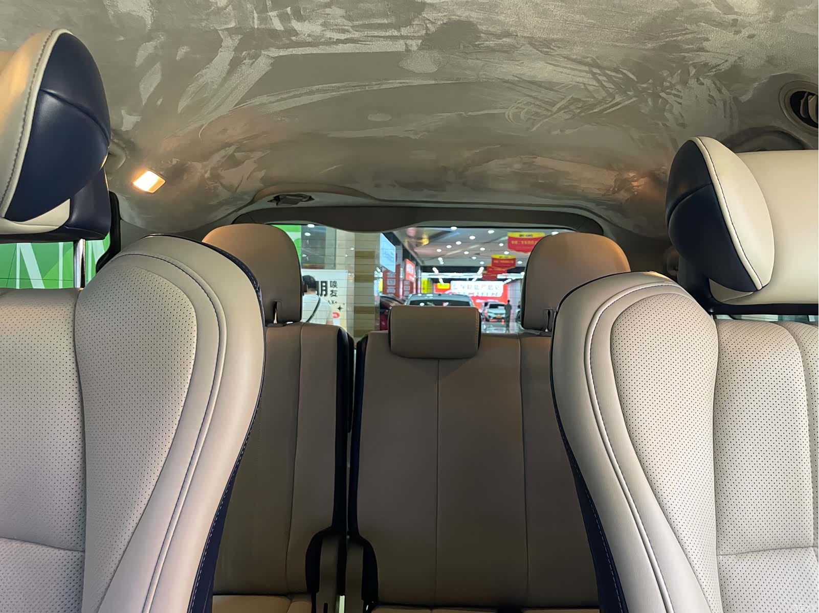 Toyota Sienna, 2017 16