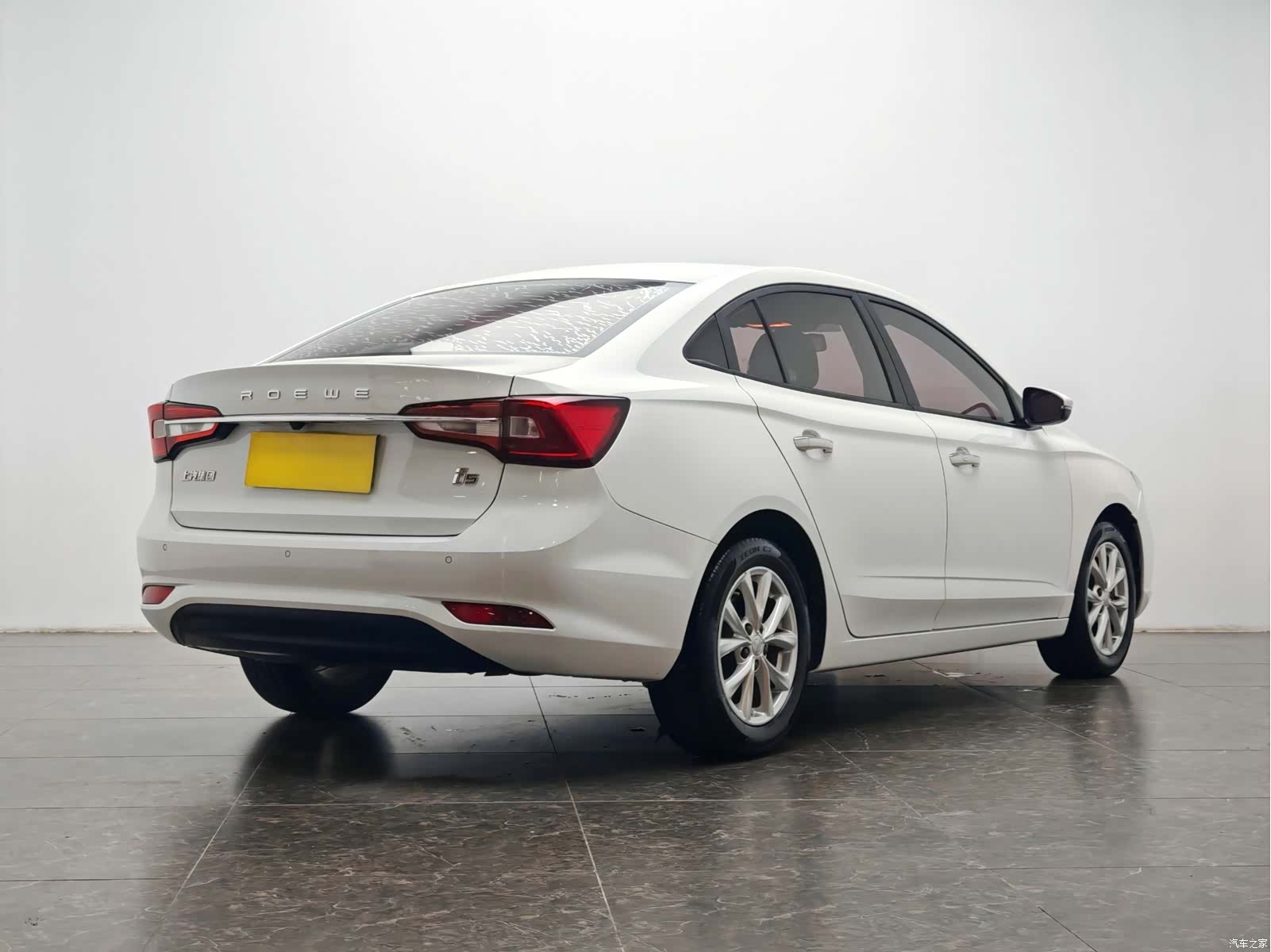 Roewe i5, 2020 3