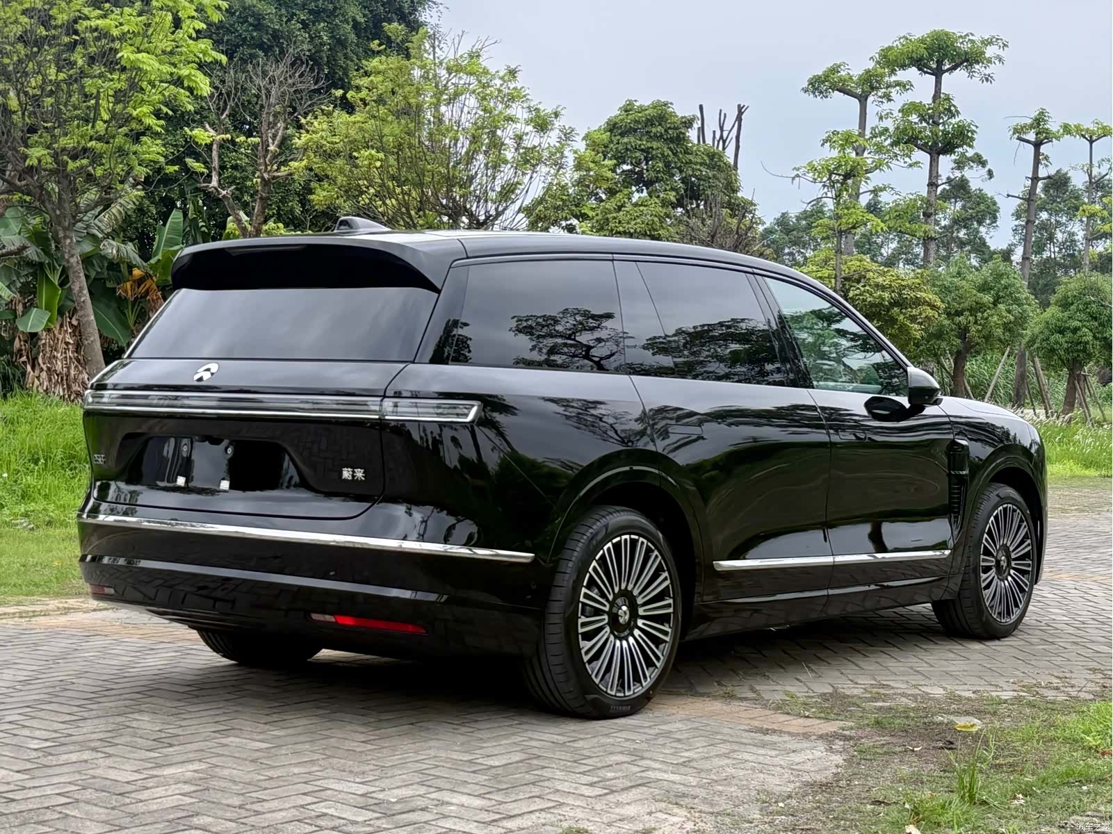 NIO ES8, 2026 23