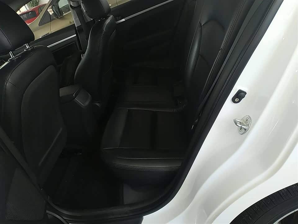 Hyundai Lead