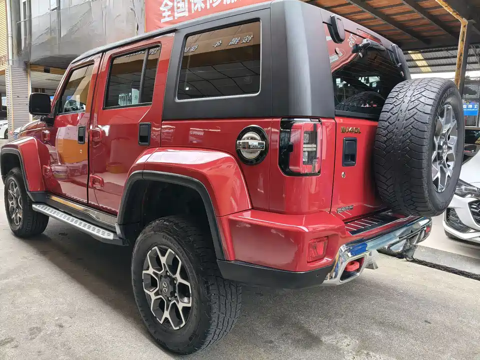 Beijing BJ40
