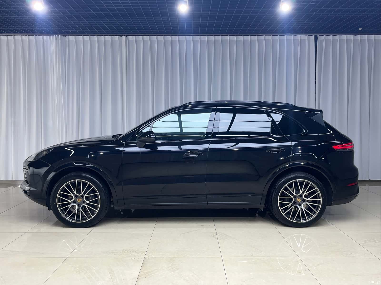 Porsche Cayenne, 2019 8