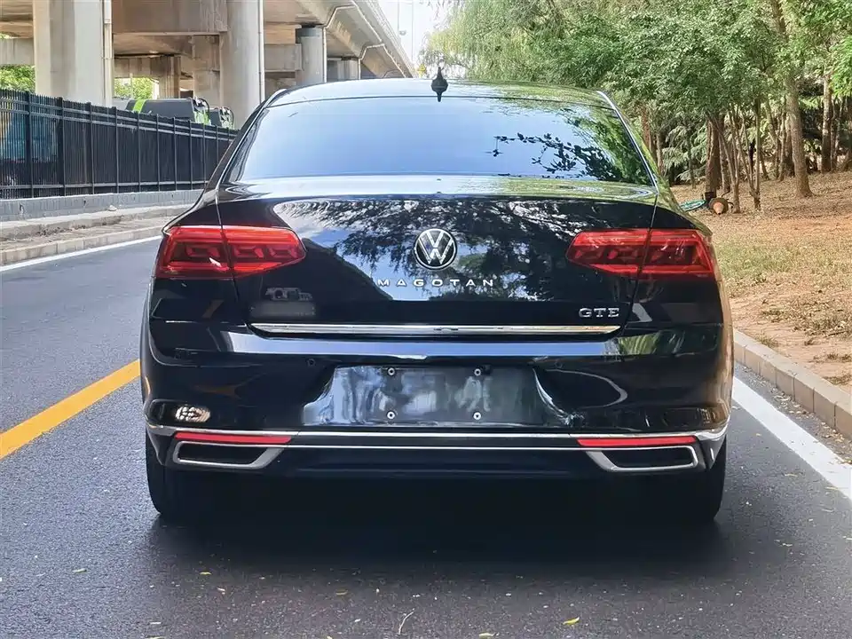 Volkswagen Magotan GTE