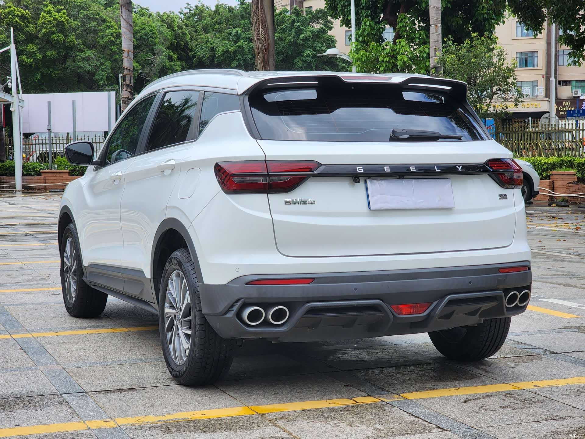 Geely Coolray, 2022 6