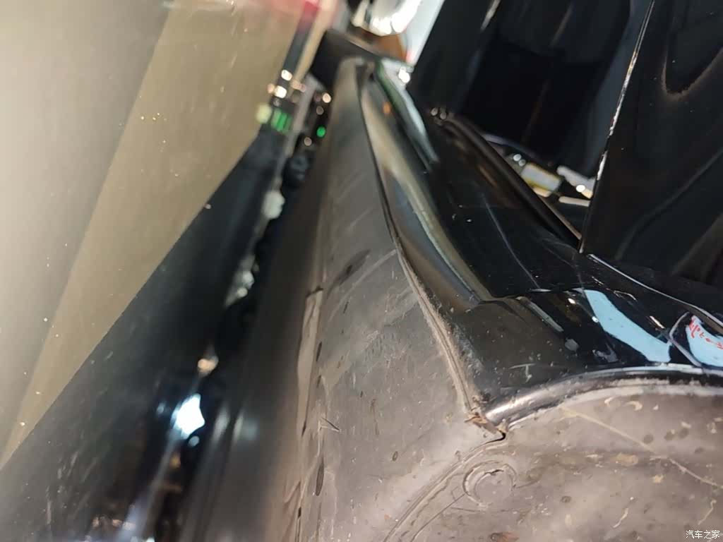 Tesla Model 3, 2024 21