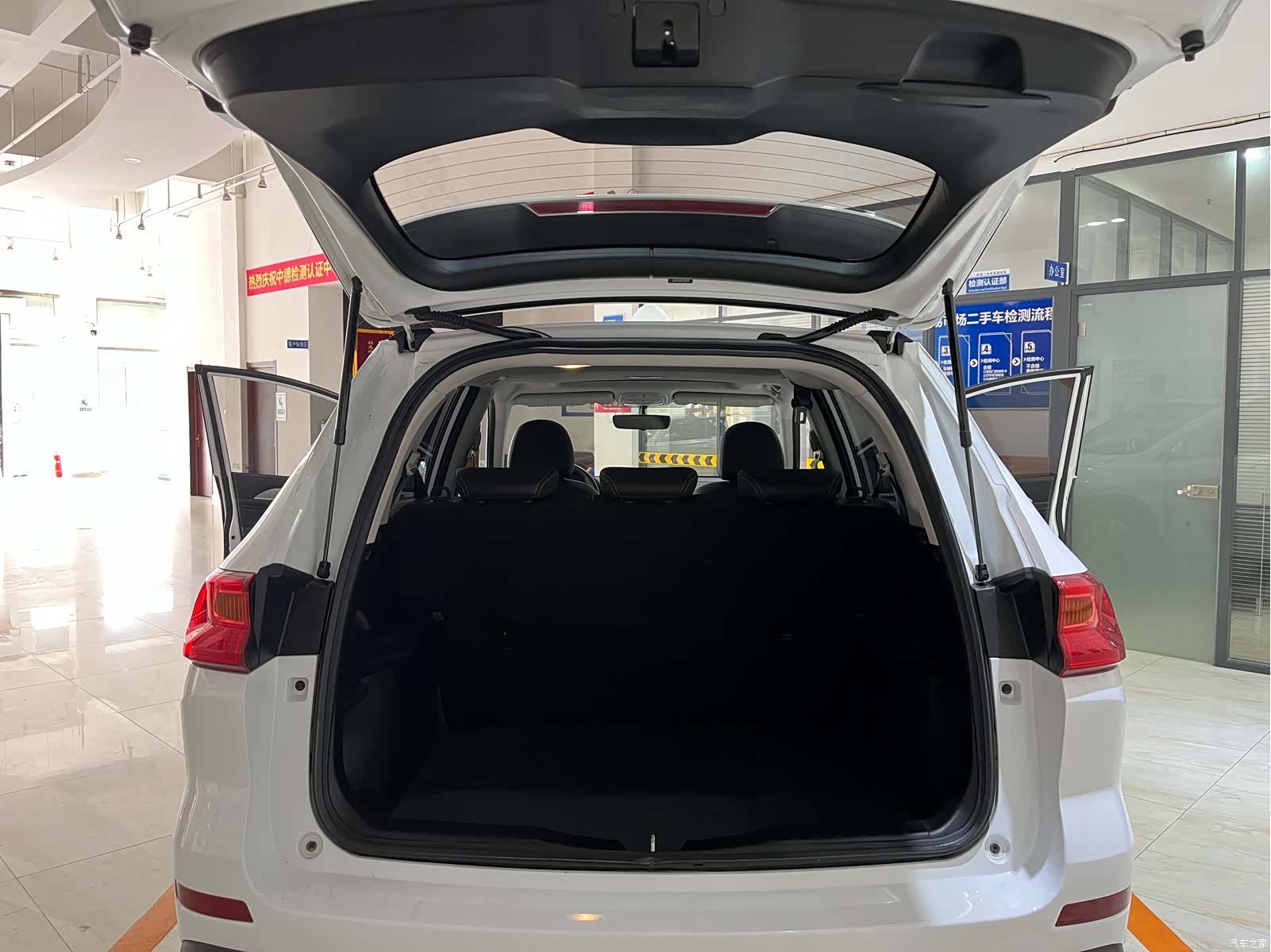 Haval M6, 2022 11