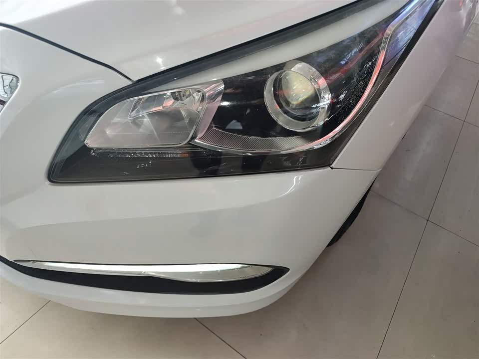 Hyundai Name picture