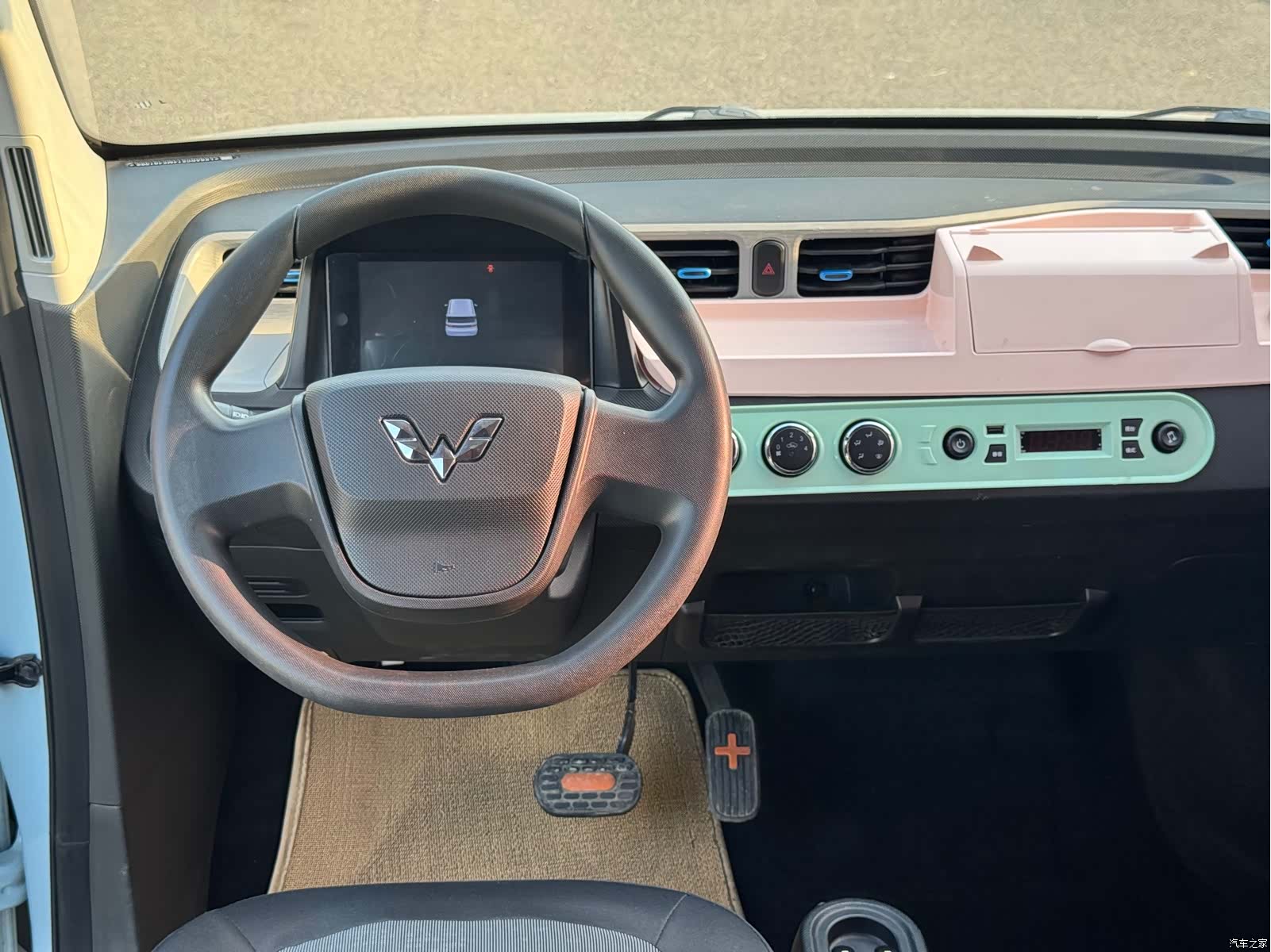 Wuling MINIEV, 2021 4
