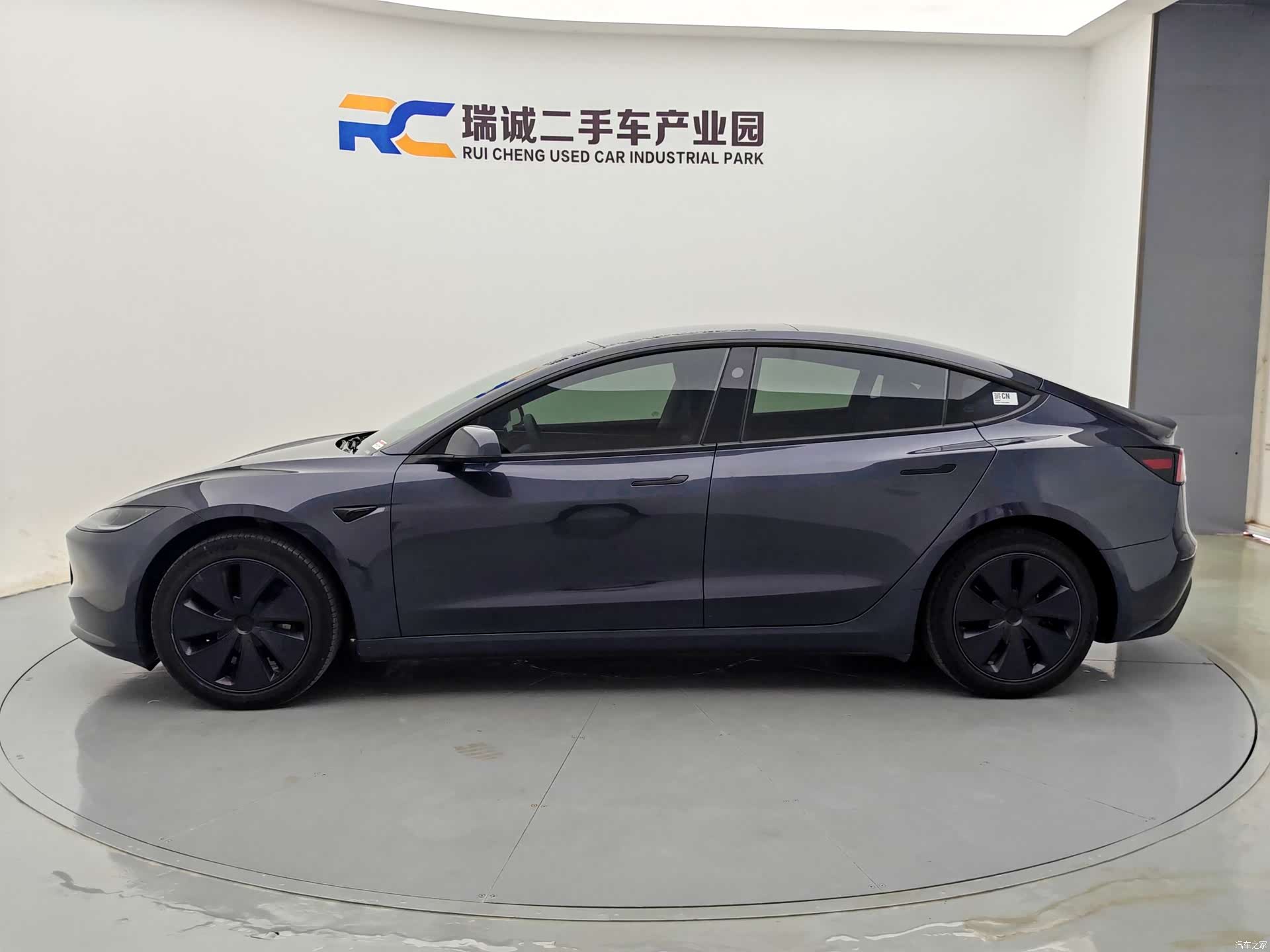 Tesla Model 3, 2024 3