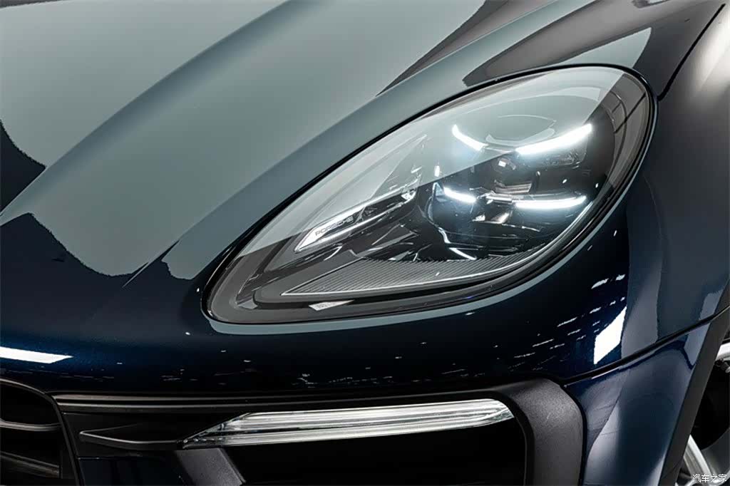 Porsche Macan, 2023 4