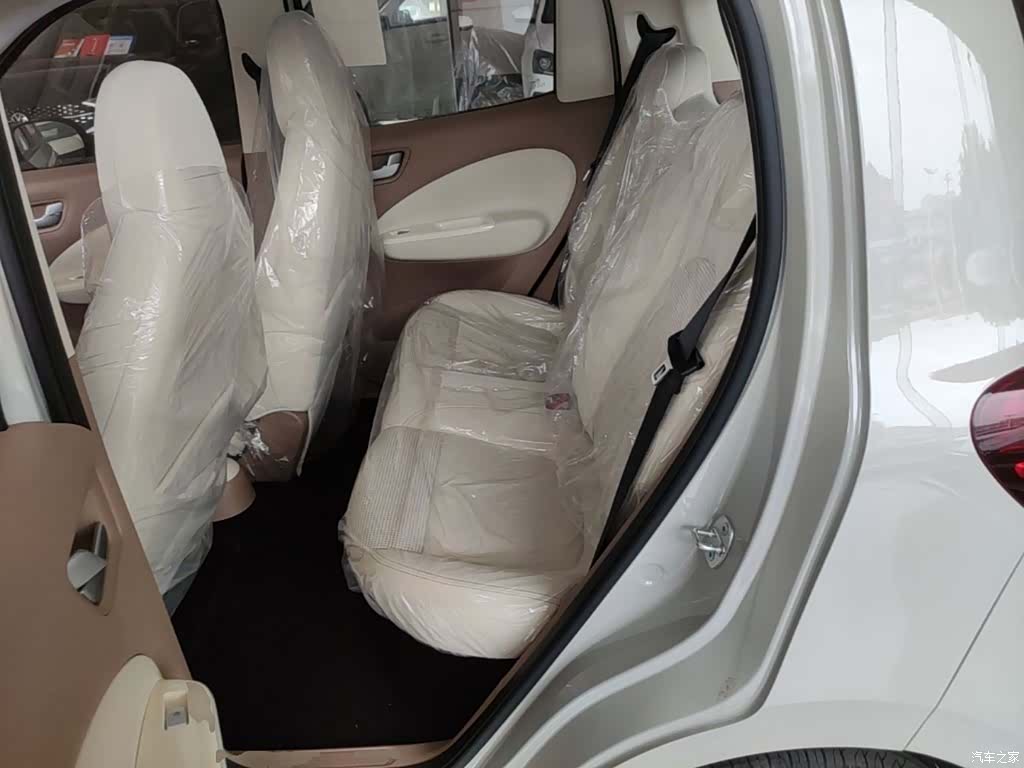 Wuling MINIEV, 2026 17
