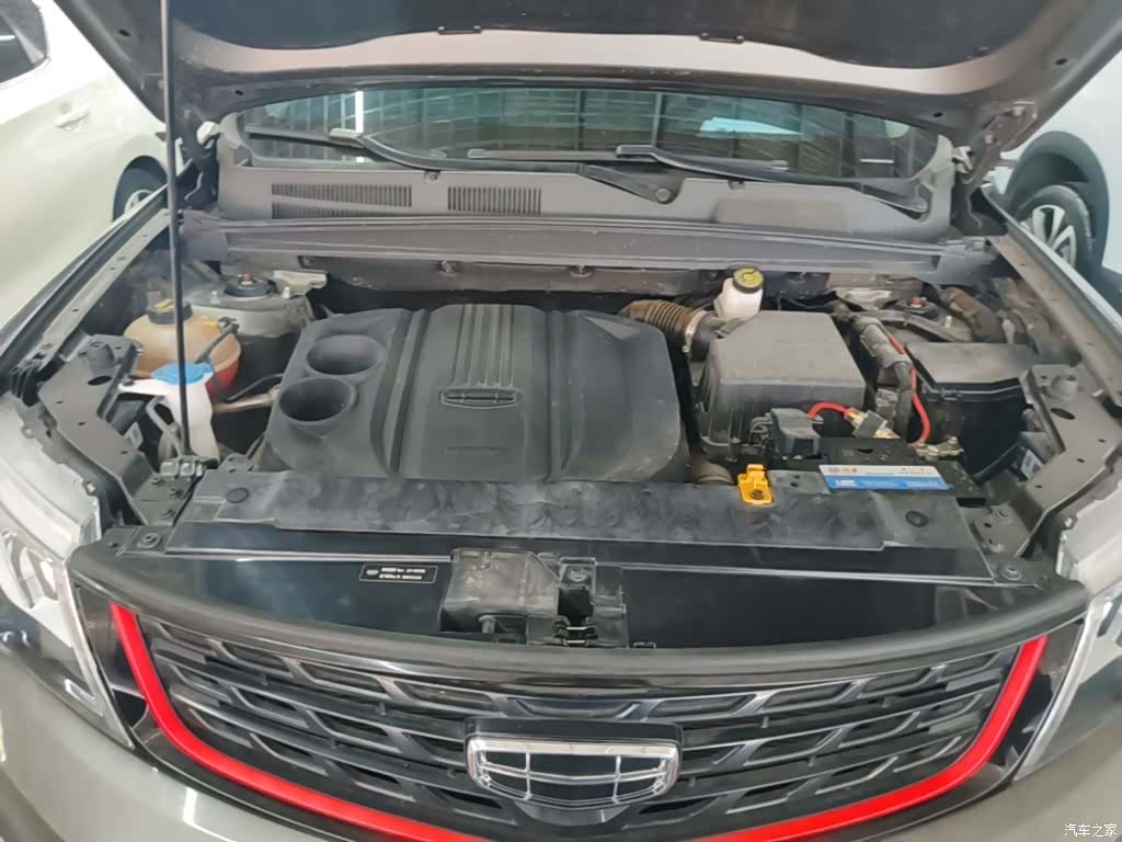 Geely Boyue, 2022 20