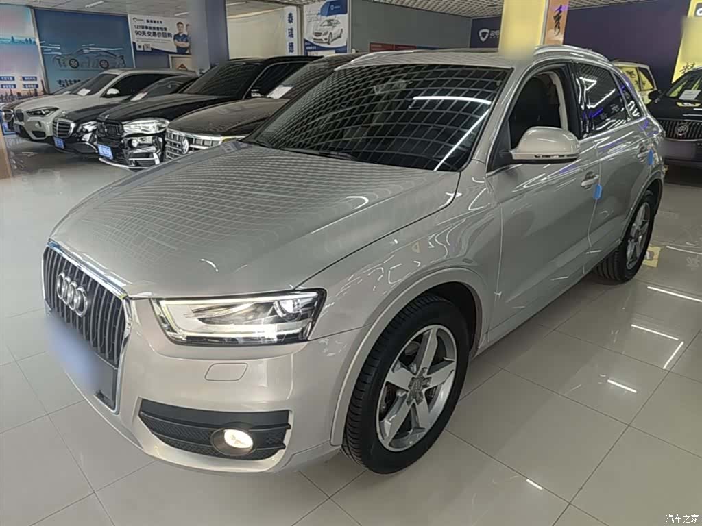 Audi Q3, 2014 1