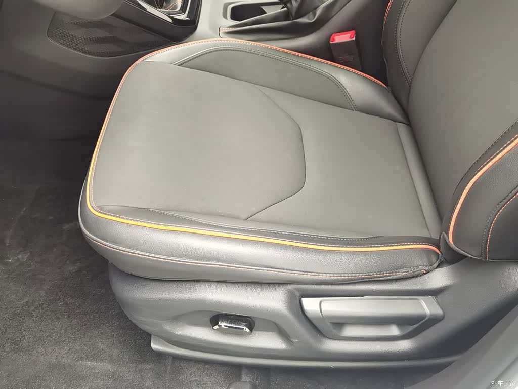 Wuling RS-3, 2021 20