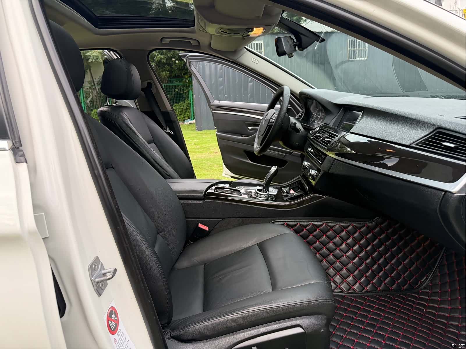 BMW 5 Series, 2014 12
