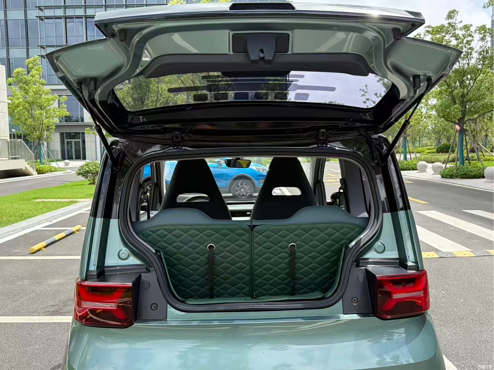 Wuling MINIEV, 2022 10