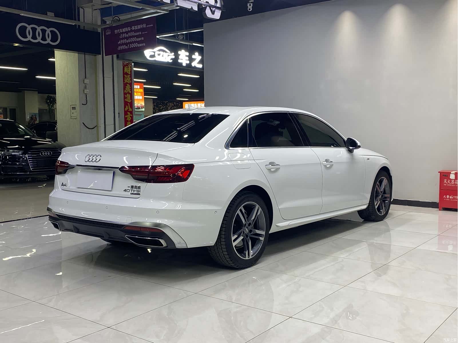 Audi A4L, 2021 23