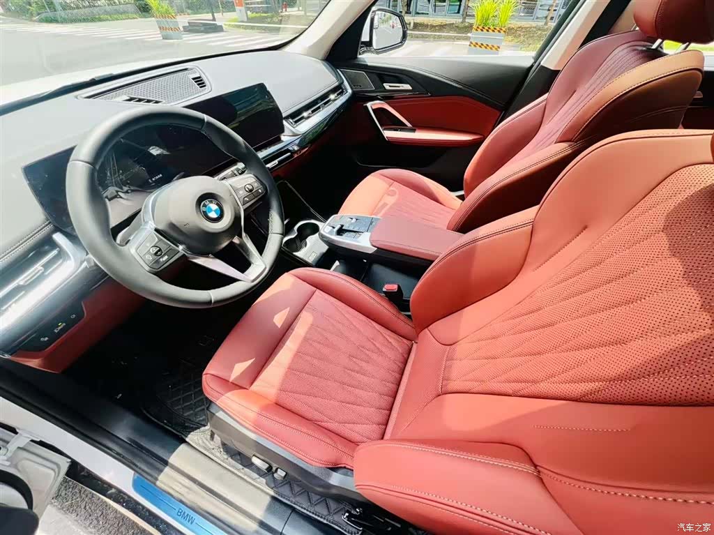 BMW X1, 2026 13