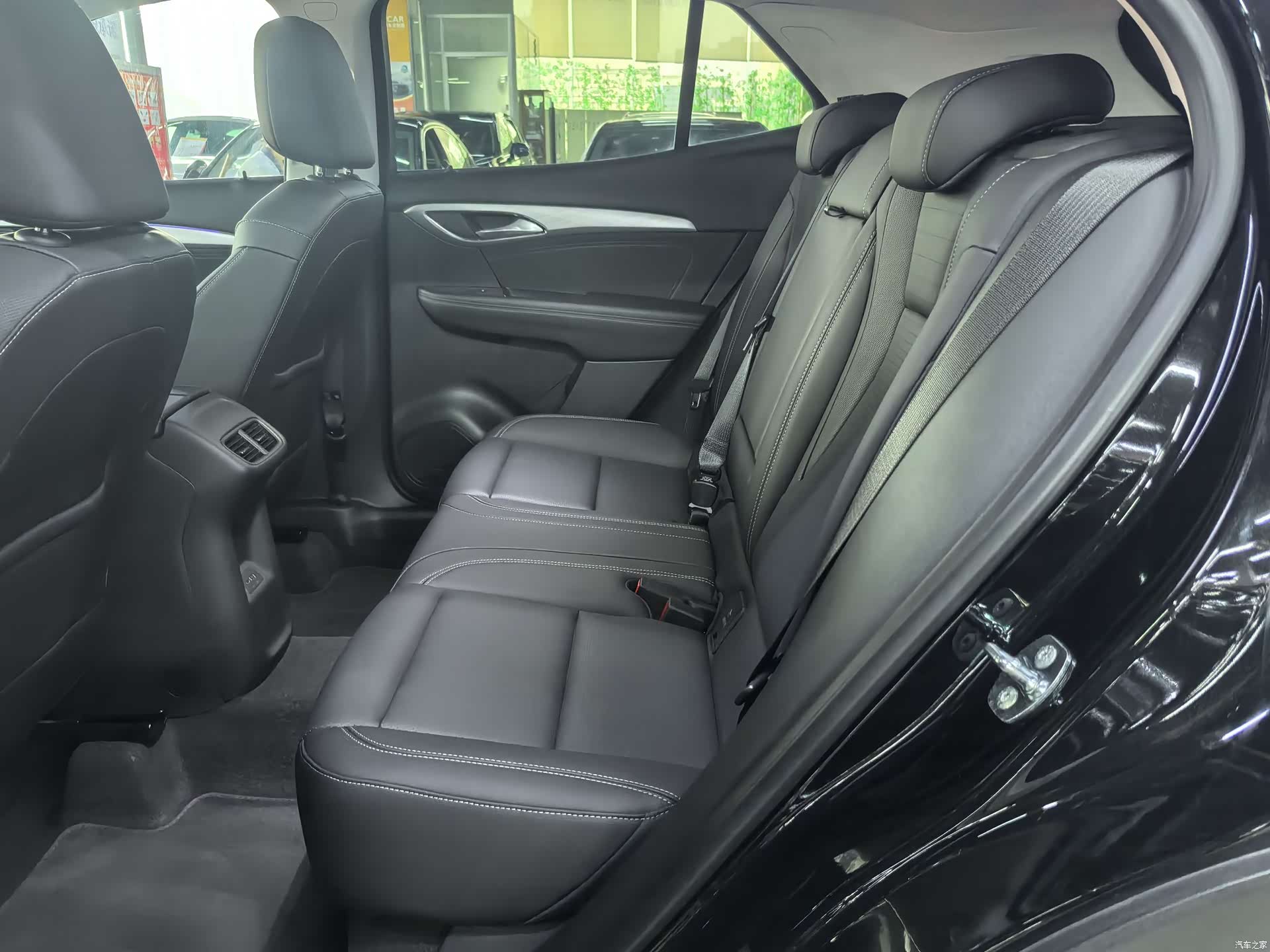 Buick Envision, 2025 8
