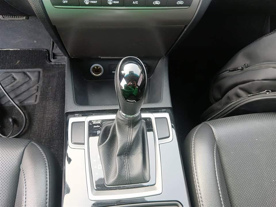 Hyundai Name picture