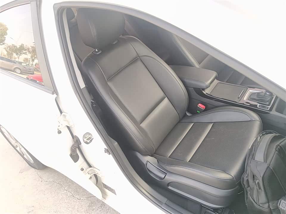 Hyundai Name picture