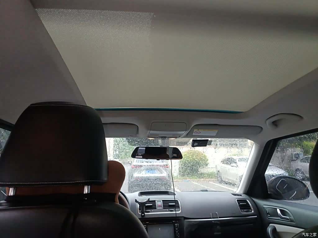 Skoda Yeti, 2015 9